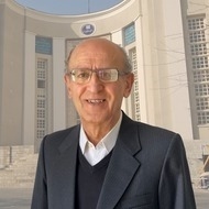 Dr Cyrus Azimi